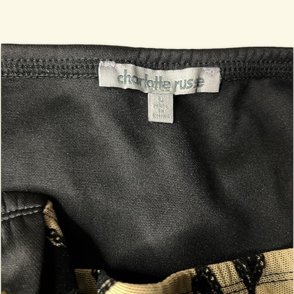 Y2K Strapless Black Top - Picture 2 of 5